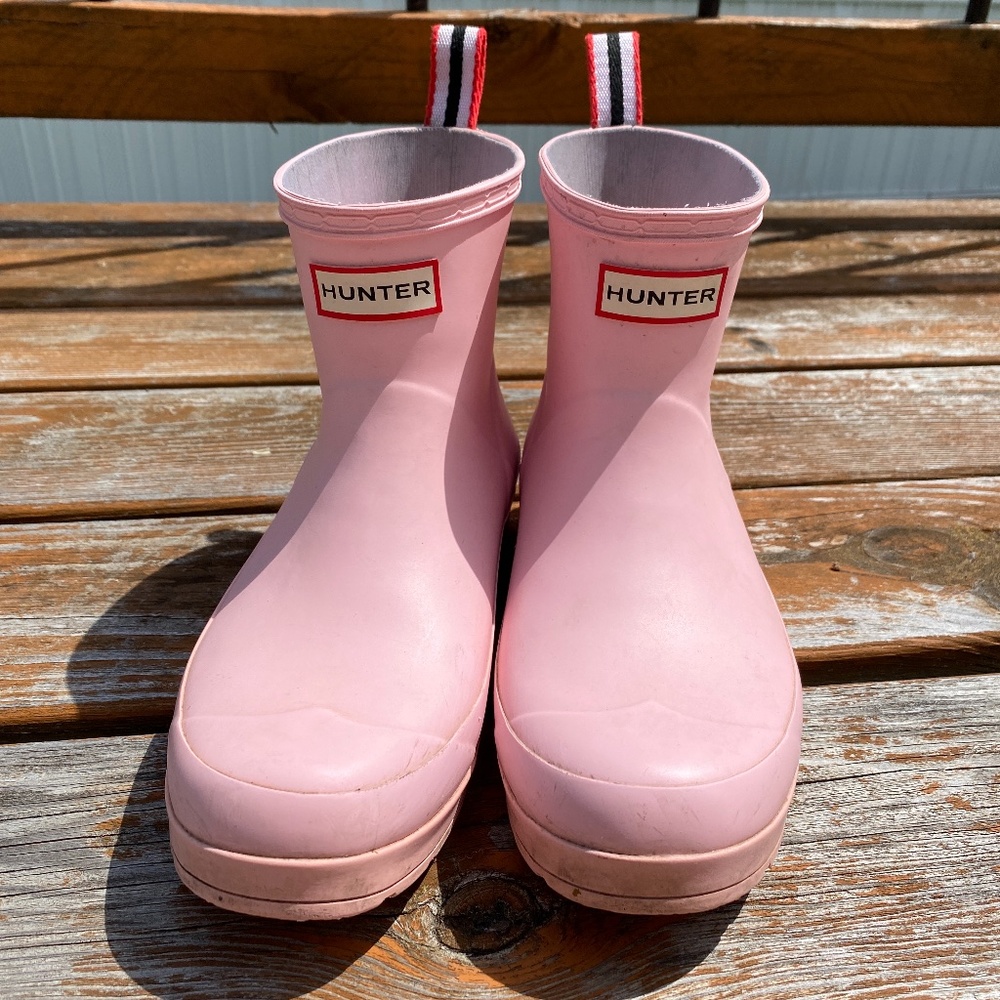 Hunter play boots